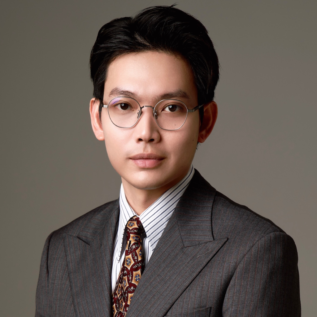 Pham Xuan Vinh Founder & CEO